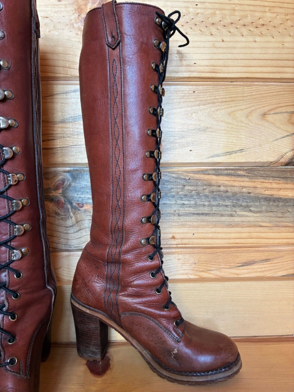 1970's Lace Up Campus Boots tall brown leather - Picture 6 of 13